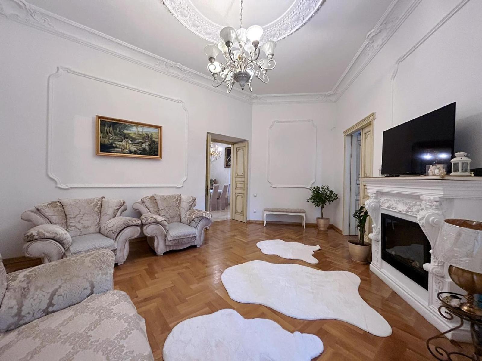 Goldenapartmentlviv Exterior photo